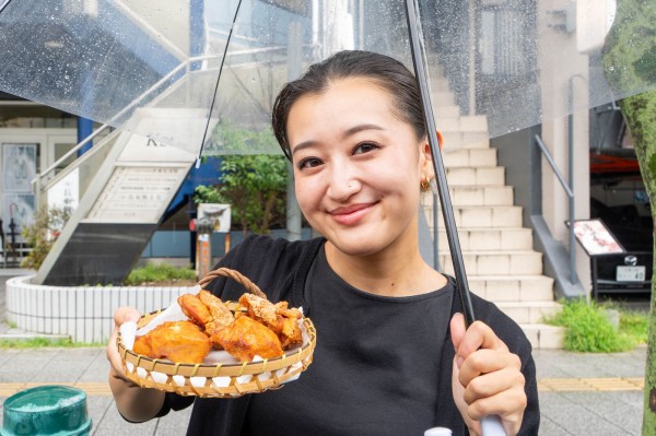 阪急高槻市駅近くの「いつでも唐揚げ」はボリュームたっぷり&揚げたて