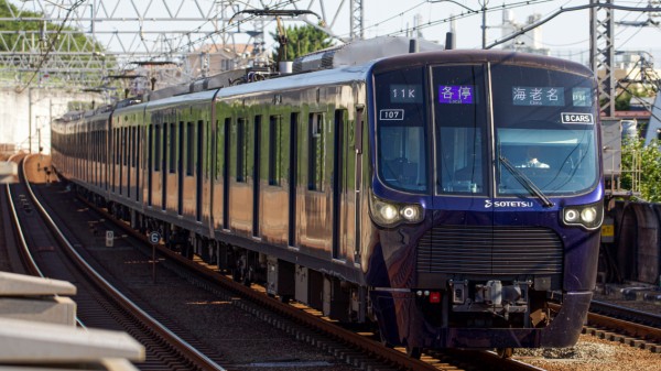 20000系 側面表示幕多少の汚れ等あります - 鉄道