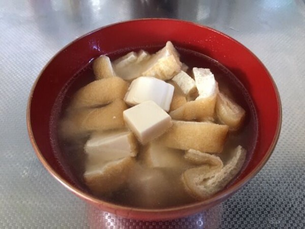 豆腐と油揚げと厚揚げの味噌汁 レシピ 富士額の日常あるある