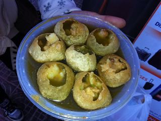 ネパールのおやつ パニプリ ネパールの日常 旅行情報
