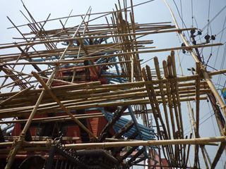 危険な足場 ネパールの日常 旅行情報