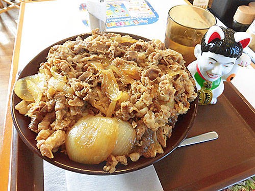 キング牛丼 2025年『すき家』キング牛丼の値段、カロリー、グラム、価格など