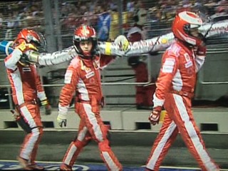 過去のレースを振り返る 2008年シンガポールGP : F1 えきぞーす