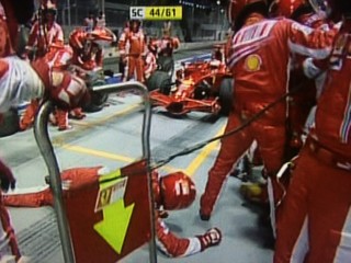 過去のレースを振り返る 2008年シンガポールGP : F1 えきぞーす