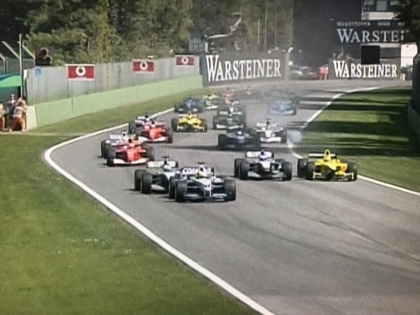 過去のレースを振り返る 2001年サンマリノGP : F1 えきぞーすと