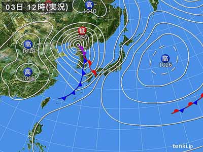 見事な雲が通過中 珍国際の隠れ家