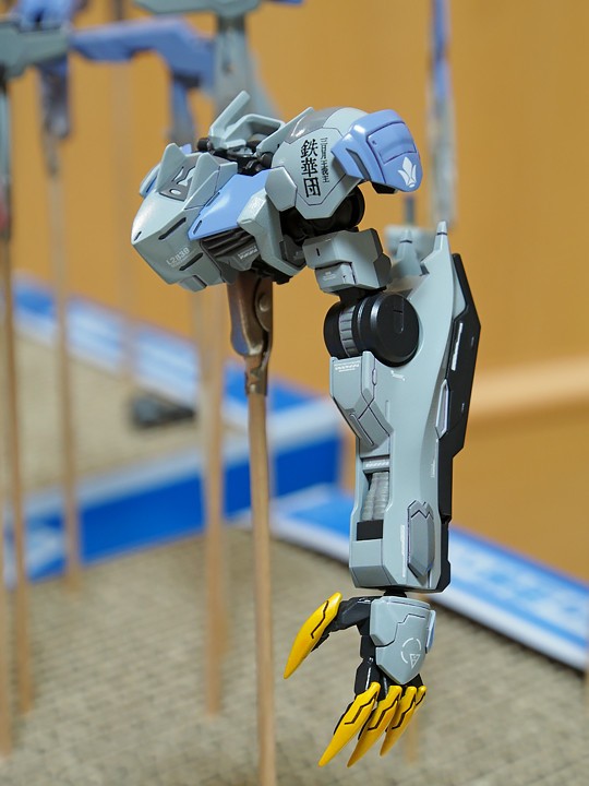 HGIBO ガンダム バルバトスルプスレクス製作6／スミ入れ、デカール貼り