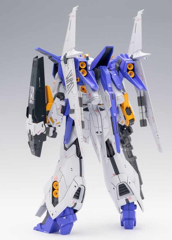 ＲＥ/100 1/100 ガンダムリントヴルム│株式会社BANDAI SPIRITS（バンダイスピリッツ）