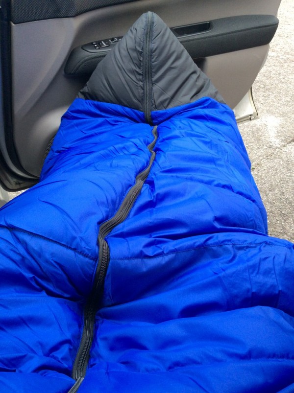 ISUKA スノートレック1300！車中泊用シュラフとその他(^_^)v : えれぇ