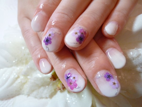 押し花ネイル 上品フレンチ M Tide