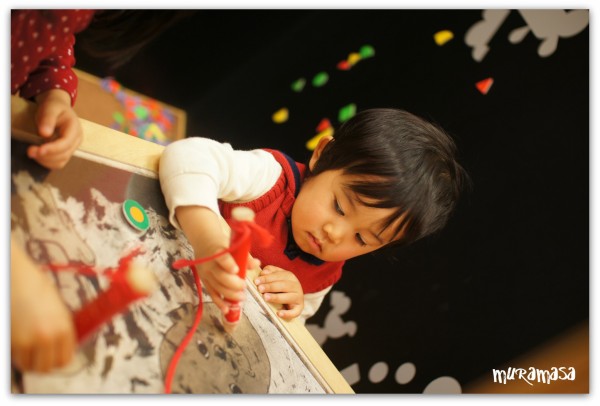 砂鉄遊び ３人寄ればっっ