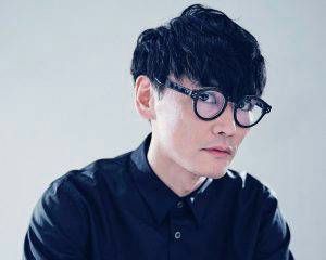 サカナクションの山口一郎さん 突如下北沢の路上に現れる もんてぃ ぱいそん