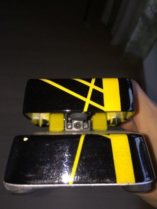 機材紹介/エフェクター】Jim Dunlop CryBaby EVH-95 Eddie Van