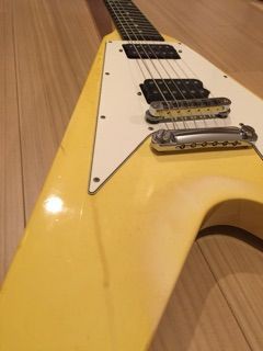 機材紹介/ギター】Gibson Flying V（'97） : 30代サラリーマンのギター