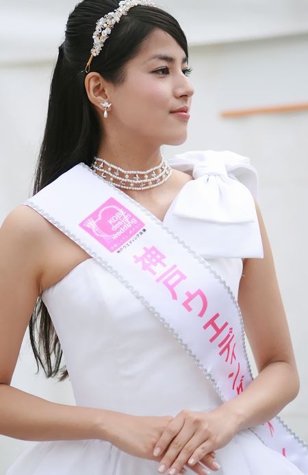 神戸ウエディングクイーン 永島優美 At 鉄人広場 ５ Music Makes Us Happy