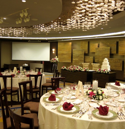 新郎新婦と3人入場 自己ベスト更新中