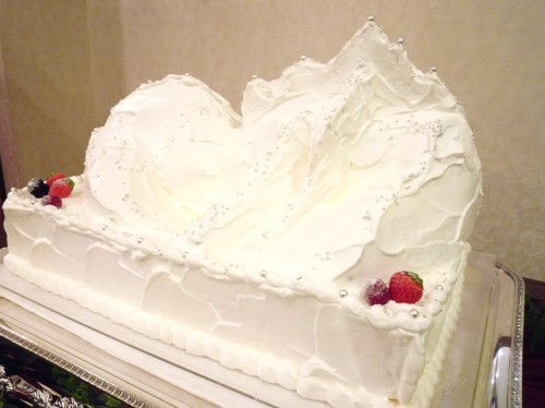 山型ウェディングケーキ 自己ベスト更新中