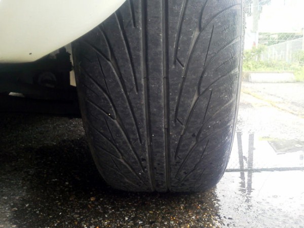 S30系 ｇｓ31フェアレディｚ日記6 タイヤ編 Niecのひとり言