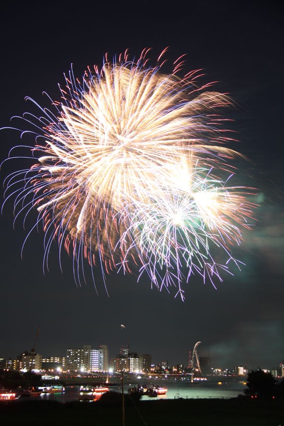 足立花火大会17 スタート 四季の風2