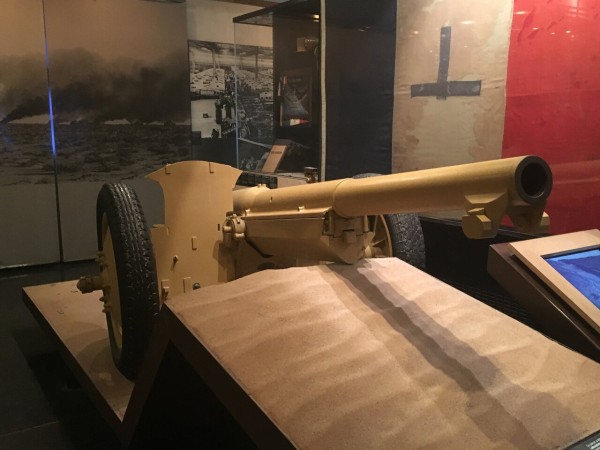 Fフランス軍＊FLL自由フランス軍＊レジスタンスバッジ（実物）