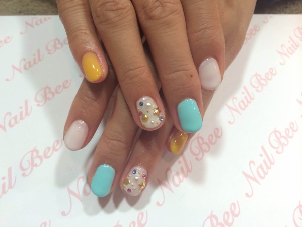 ジェルネイル 夏デザイン ネイルサロン Nailbee ネイルビー オフィシャルブログ