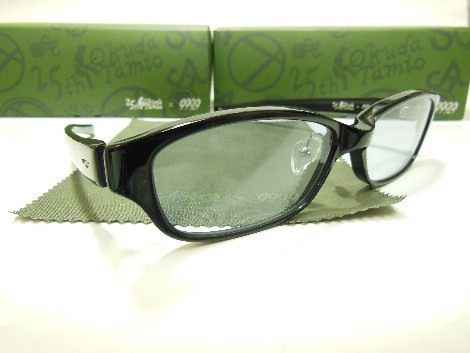 奥田民生 老眼鏡 ＋1.0 黒 グッズ 新品未開封 affa982e387cdb14dd556d823e93c3