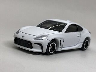 久々の登場だった？ 幼稚園ホワイトトミカ GR86 : おもちゃ雑記帖