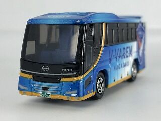 トミカでチーム名を覚える・・・V・ファーレン長崎チームバス