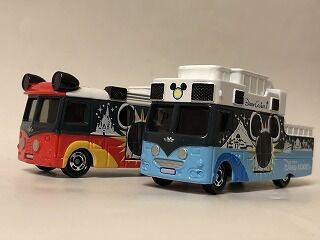 ディズニーの ドサ回りバス 通常品が2台揃って おもちゃ雑記帖 静岡版