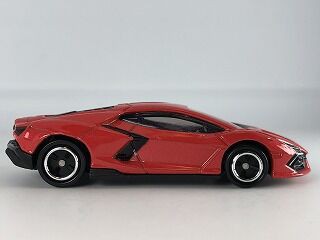 トミカ 海外限定 アジア限定 ランボルギーニ レヴエルト 赤 非売品 2