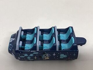 トミカ スペースマウンテン もうすぐ終了？ でもトミカは初登場のスペースマウンテン