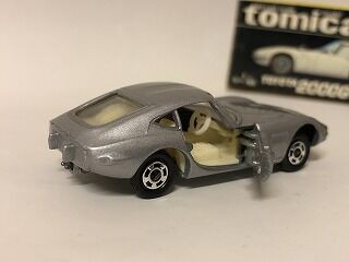 トミカ 1974年 日本製 No.5 TOYOTA 2000GT シルバー トミカ 1974年 日本製 No.5 TOYOTA 2000GT シルバー