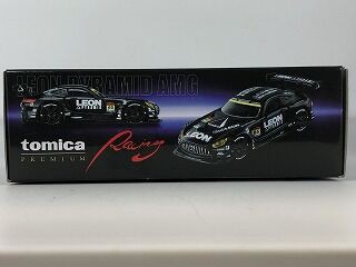 ブラックボディに白文字は目立つ レオン ピラミッド AMG : おもちゃ