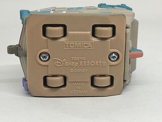 ディズニーシー新エリアのはトミカも入手困難「ボート」 : おもちゃ