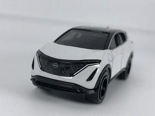 都会の方が羨ましい 「非売品」日産アリア : おもちゃ雑記帖【静岡版】