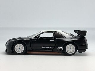 海外限定だったものがついに公式販売 R34 GT500テストカー : おもちゃ