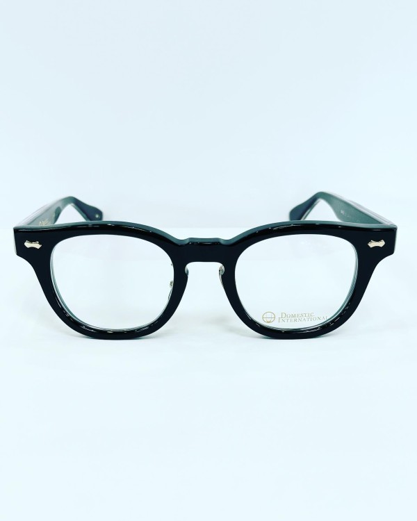 DOMESTIC INTERNATIONAL(ドメスティック・インターナショナル)』入荷