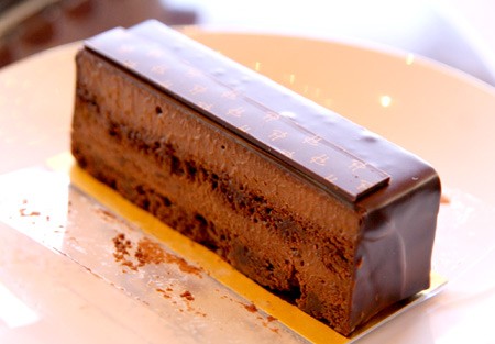 ﾋﾟｴｰﾙ ｴﾙﾒ 究極のチョコレートケーキ メタボギア