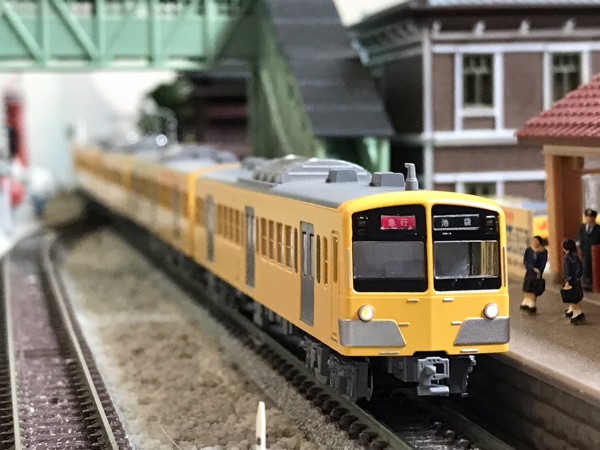 KATO 西武101系 新塗色 入線 : なみとの風