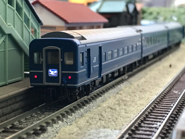 KATO EF65 1000 24系25形 寝台特急「瀬戸」 : なみとの風