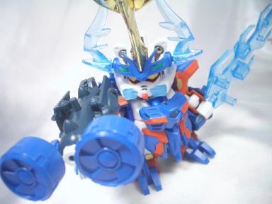 会津の巨大カブト虫～BB戦士No,240 神武兜頑駄無～ : なななな、