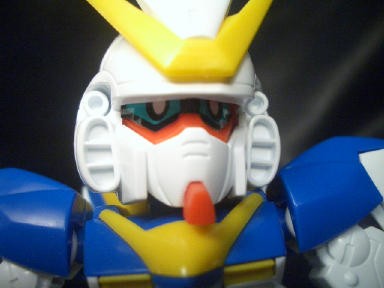 翼よ！再び～元祖SDガンダム V2ガンダム～ : なななな、