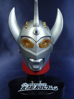 タロウの首がすっ飛んだ バンダイ マスコレ ウルトラマン光の巨人コレクションvol ２ なななな