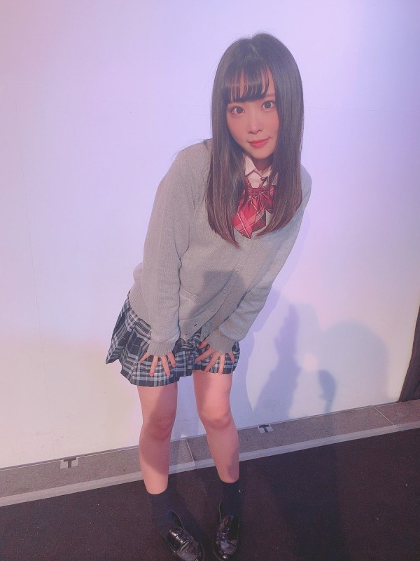 動画 絶対に女をイカせる椅子 に座った全裸の女の子はこうなるｗｗｗ エロすぎｗｗｗ ぶろにゅー