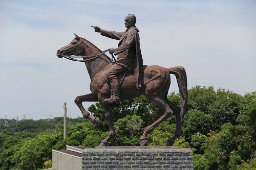 和歌山 かつてトルコ村にあったアタテュルク像のその後 軟体レポート