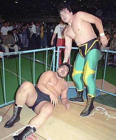 タイガーマスク リングシューズ プロレス KONDOU製 - メルカリ