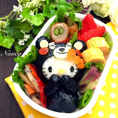 くまモンキティちゃんで応援弁当 キャラ弁 ブルドックうまソース肉巻き からだにやさしいキャラ弁とおうちごはん