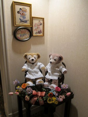 ダッフィーのお着替え－バスローブ編 : PHOTO日記