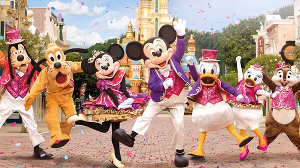 香港最新情報 ディズニーの城オープン １５周年記念プレゼントも 香港最新情報 楢橋里彩の彩りアジア地図