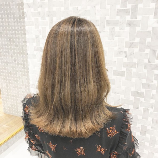 大人の明るめカラーは極細ハイライトやバレイヤージュが 銀座 有楽町のくせ毛のカットのプロ パーマ 縮毛矯正が得意なminx 銀座二丁目店 加茂 愛仁のブログ